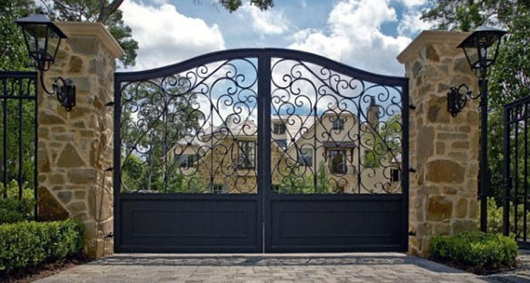 Sliding Driveway Gate Installation Mission Viejo